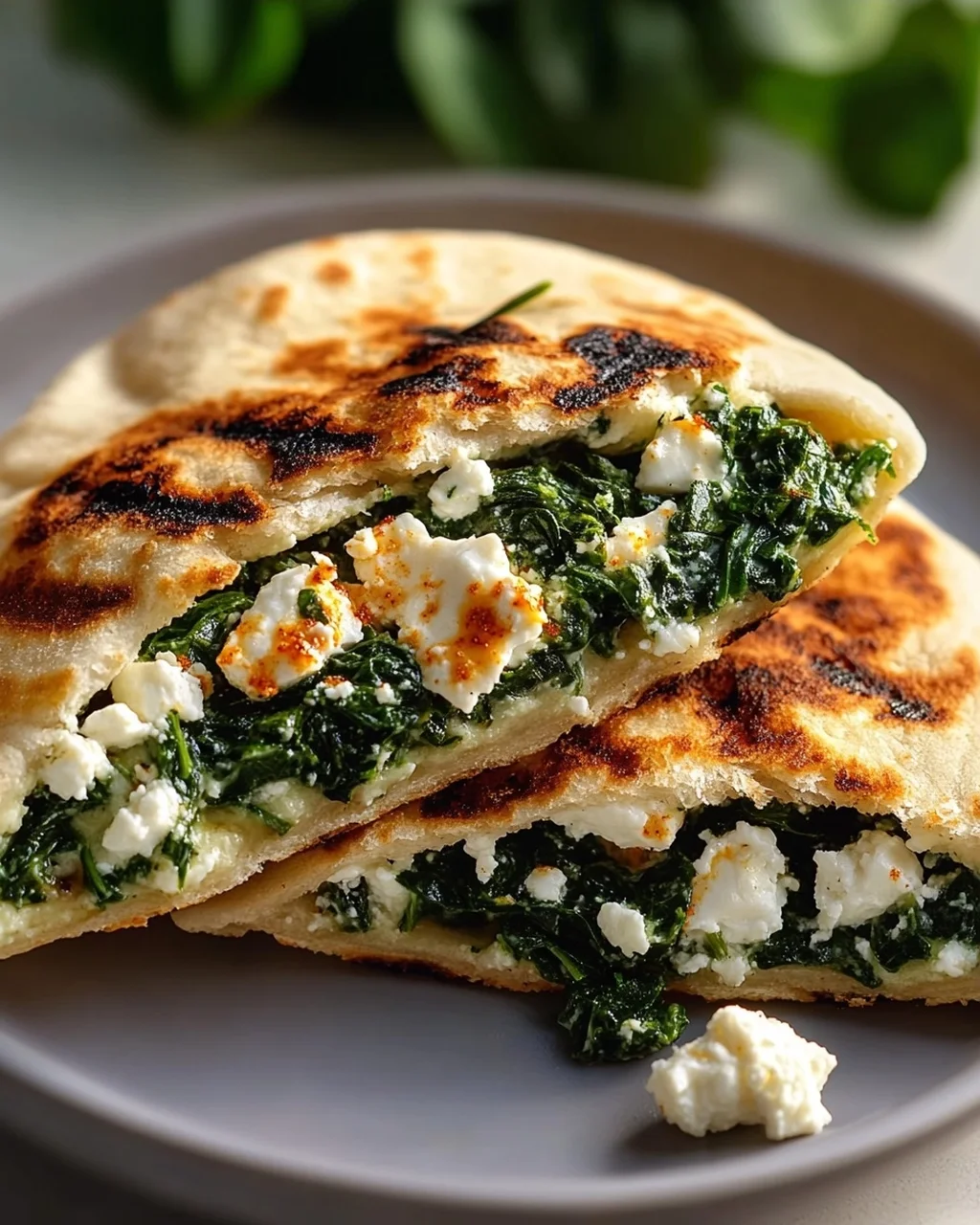 Spinach and Feta Stuffed Grilled Pita – Delicious and Healthy!